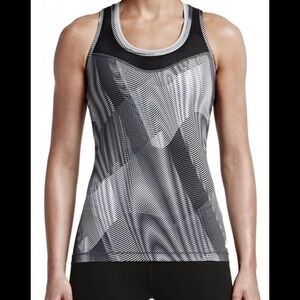 Nike Women's Monochrome Graphic Tank Top